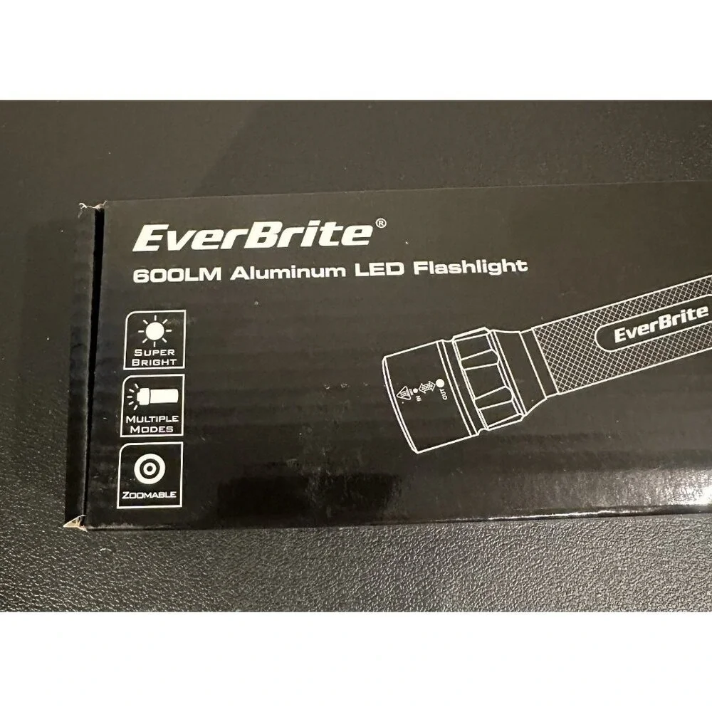 New EverBrite 600Lumen Ultra Bright Tactical Flashlight Zoomable 4 Lighting Mode